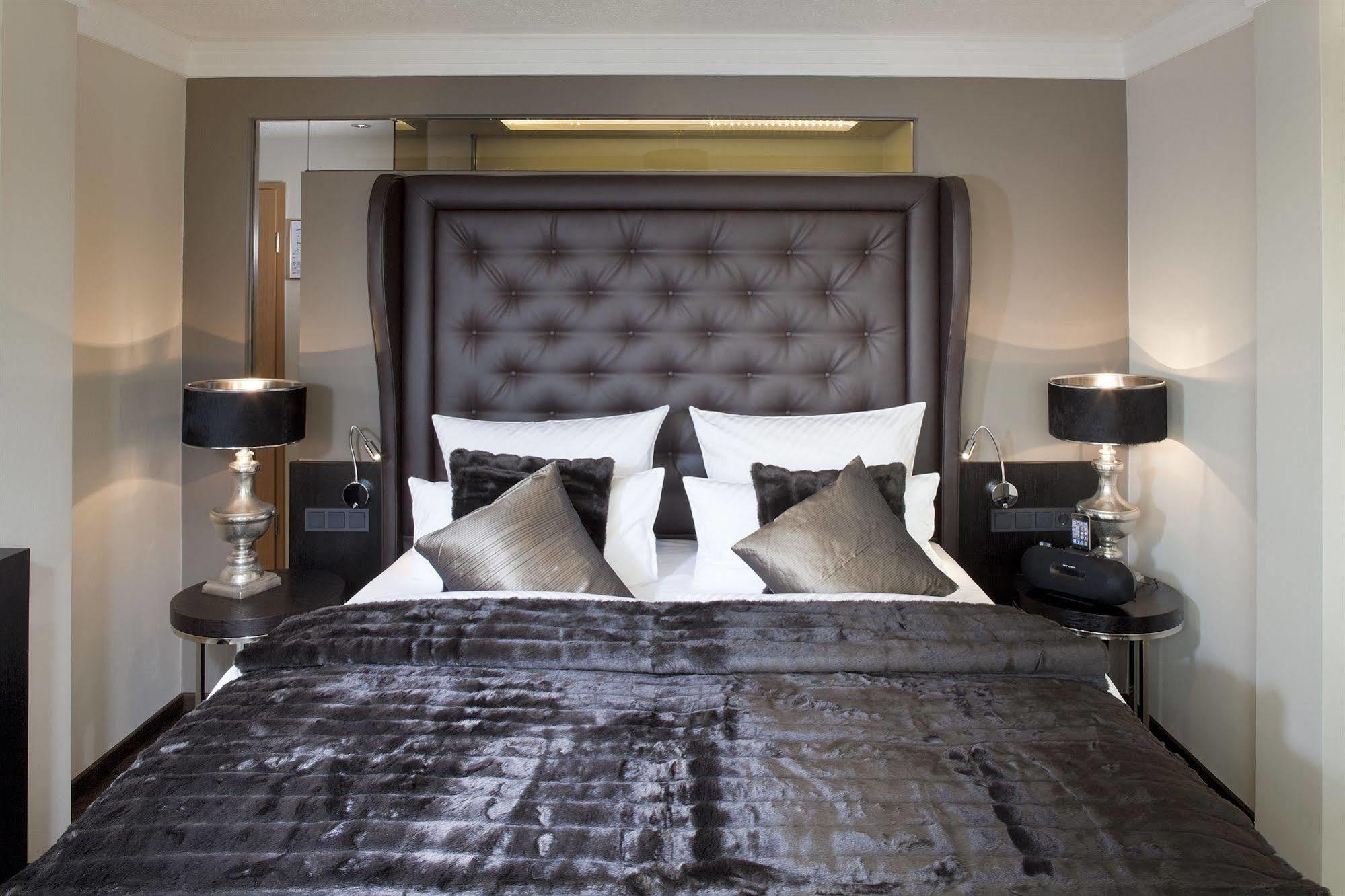 Der Heidehof Conference & Spa Resort Gaimersheim Екстериор снимка