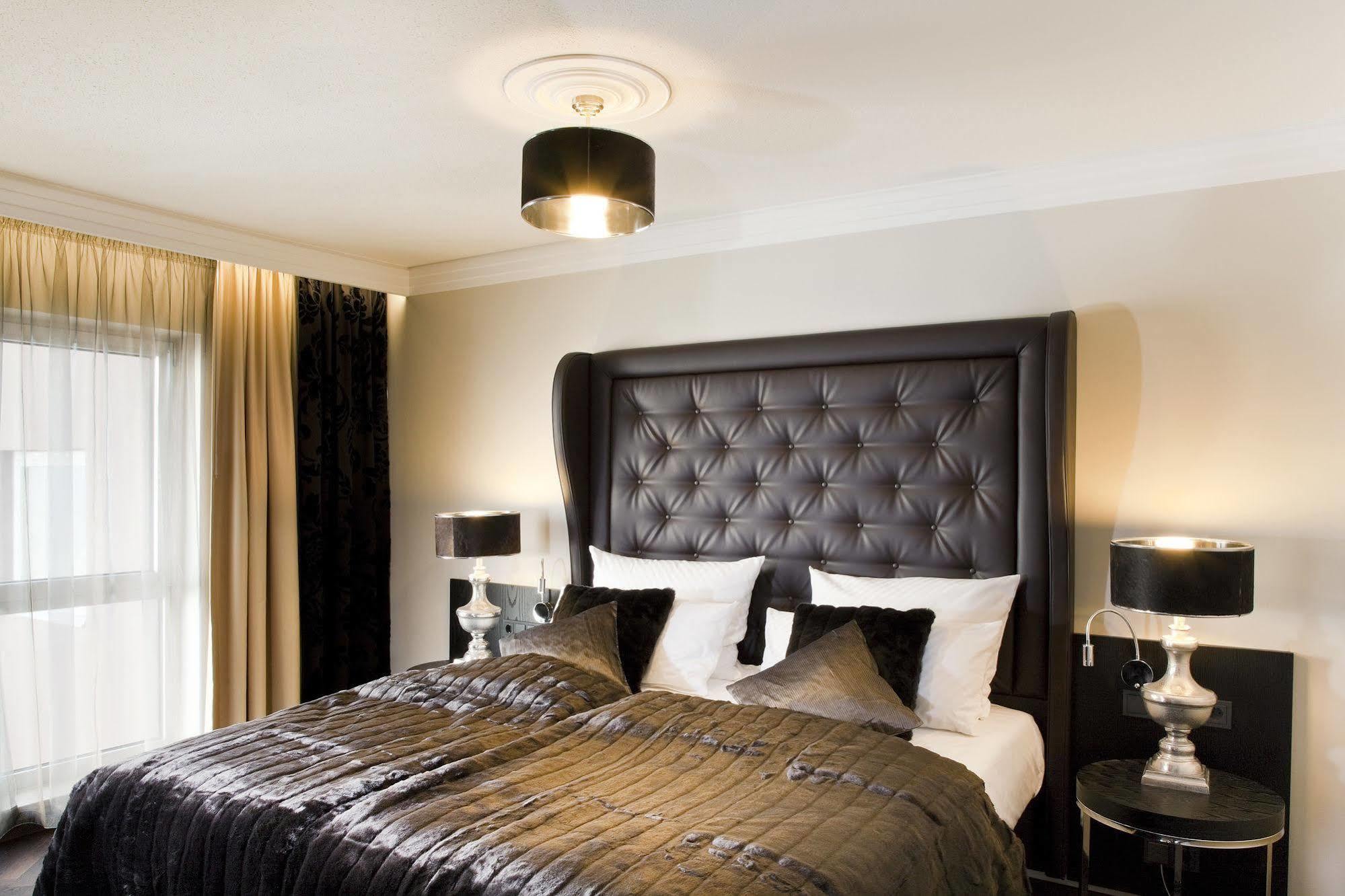 Der Heidehof Conference & Spa Resort Gaimersheim Екстериор снимка